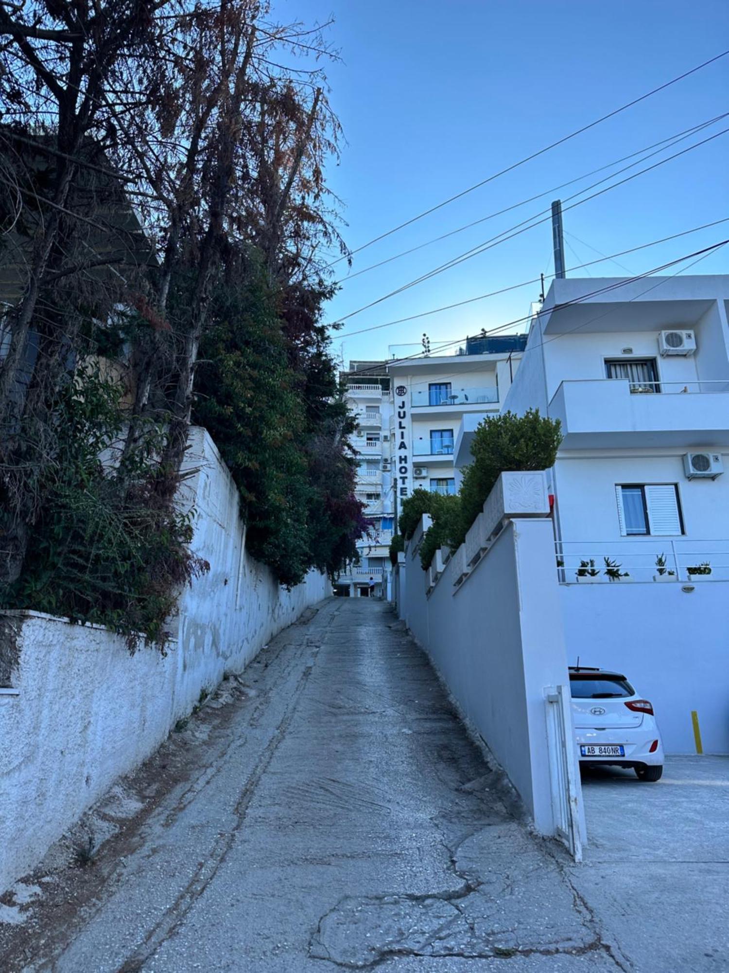 Taurasi Red Saranda Apartment Exterior photo